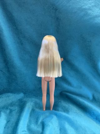 Vintage Platinum Blonde Skipper HTF Pink Skin (Bend Leg Doll 1030?) Cute 4
