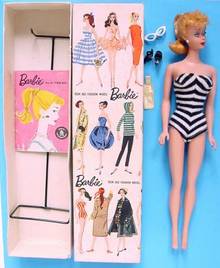 LOVELY 1960 BLONDE 4 PONYTAIL BARBIE in HAIR SET BOXED w WRIST TAG 5