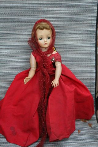 Madame Alexannder Cissy Doll Lady In Red 19”