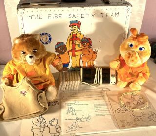 Vintage Rare 1985 Teddy Ruxpin Talking Bear,  Grubby & 4 Tape Fire Safety Program