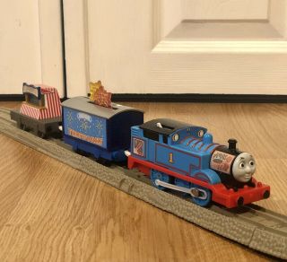Thomas The Train Trackmaster Tomy Carnival Thomas Sodor Fireworks Lights Sounds