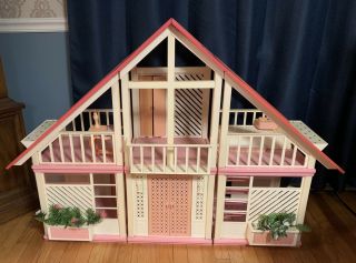 Vintage 1978 Mattel Barbie Pink A Frame Dream House