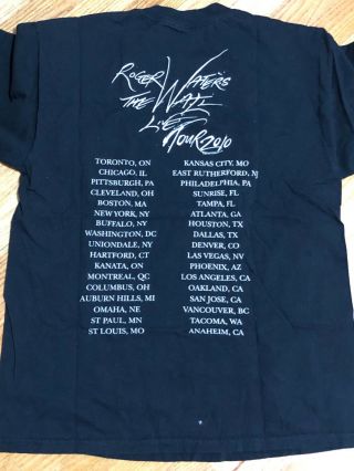 Roger Water ' s The Wall Tour T - Shirt 2