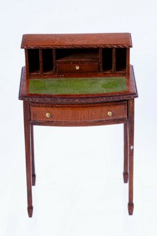 Dollhouse Miniatures England 