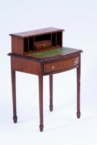 Dollhouse Miniatures England ' s Dennis Jenvey Wooden Writing Desk Vtg.  1992 5
