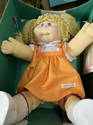 1983 Coleco (ideal) Cabbage Patch Kids Box Blond Girl Blue Eye Adoption Papers