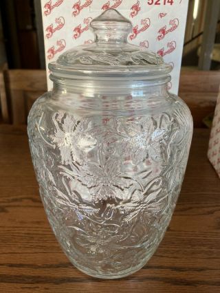 Princess House Fantasia 5214 Large 9.  5” Crystal Canister With Lid