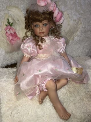 Rare,  Fayzah Spanos 2002 “angel In Waiting” 33” Le Doll 101/250 19” Sitting