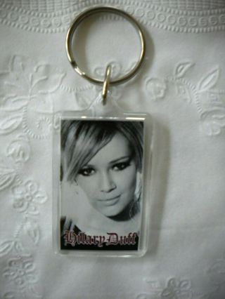Hilary Duff Tour Key Chain 2005