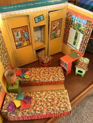 Vintage 1964 Barbie Goes To College Complete Set With Carpet Piece Mattel 4093