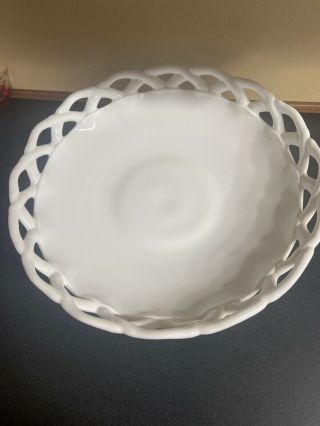 Vintage Milk Glass Pedestal Fruit Bowl / Compote Lace Lattice Centerpiece 2