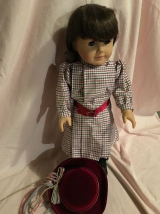 Pleasant Company Samantha American Girl Doll With Clothes And Books