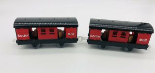 2 See - inside Cargo Boxcars Sliding Doors SODOR MAIL Thomas & Friends Trackmaster 3