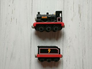 Donald And Tender 9 Thomas Take N Play Along Diecast Trains Metal Magnetic Train