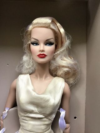 Fashion Royalty Veronique Perrin Stage Presence Cinematic Convention Doll