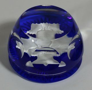 Vintage BACCARAT Liberty Bell Glass Paperweight 3