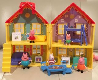 Peppa Pig Deluxe Yellow House W/ Furniture,  Surprise Figures 20 Piece Play Set