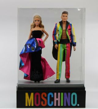 2016 Moschino Barbie And Ken Dolls Gift Set Drw81