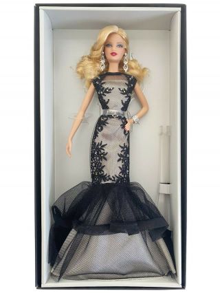 2015 Classic Evening Gown Barbie Doll,  Platinum Label.  Nrfb.  Only 1000 Made.
