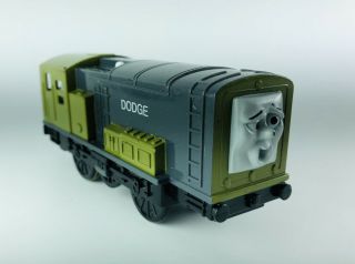 Thomas & Friends Trackmaster Dodge Motorized Train Battery Powered Tank Engine 2