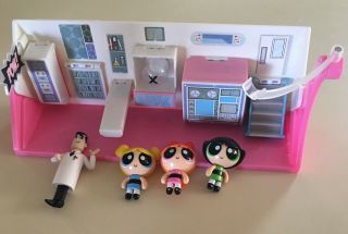The Powerpuff Girls 2 In 1 Flip To Action Playset Lab Bedroom With 4 Figures