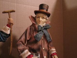 toys and hobbies 2 figures Ebenezer Scrooge & Bob Cruchet. 2