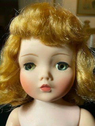 MADAME ALEXANDER VINTAGE CISSY DOLL - - FRESH FROM THE SPA - - DOLL 2
