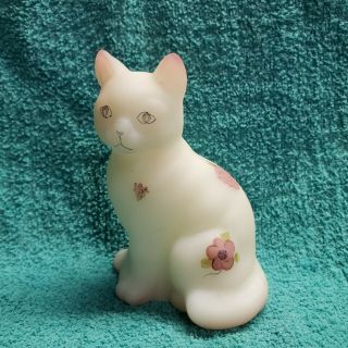 Fenton White Satin Berries And Blossoms Sitting Cat With Pink Blush