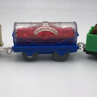 Thomas Trackmaster Sodor Ice Cream Factory Cars Set Chocolate Strawberry 3