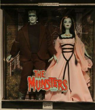 The Munsters Gift Set Barbie Collectibles Collector Edition 2001 Mattel 50544