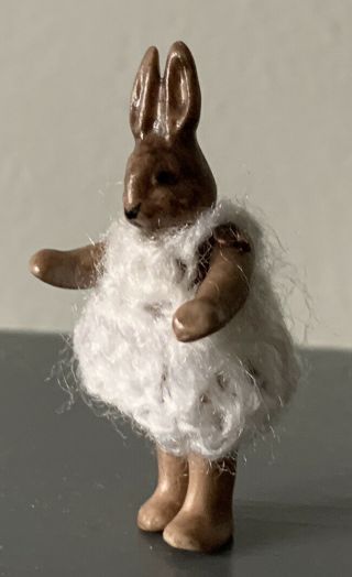 BISQUE HERTWIG CARL HORN MINIATURE Jtd 1.  75” Rabbit White Crocheted Dress 4