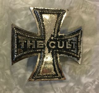 Vintage The Cult Iron Cross Cast Metal Pewter Finish Pin Badge - 1989 Billy Duffy