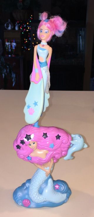 2004 Sky Dancers Flying Doll Toy With Mermaid Base