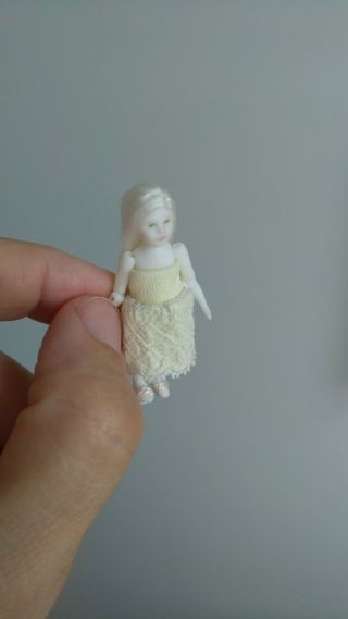 Porcelain Miniature Doll Girl Bisque Tiny Mini 1/24 Scale Bjd
