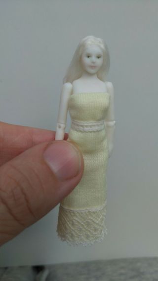 Porcelain Miniature Doll Woman Girl Bisque Tiny Mini 1/24 Scale Bjd