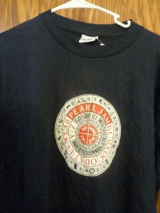 Pearl Jam T - Shirt Size Xl