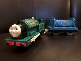 Thomas The Train Trackmaster Peter Sam & Green Caboose Motorized Hut Toy