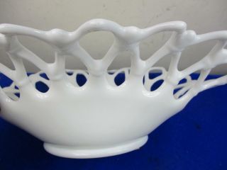 Reticulated Westmoreland Oblong Fruit Bowl with Raised Sides White Milk Glass 2