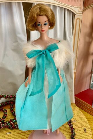 Vintage Barbie Debutante Ball 1697 Dress And Fur Stole Htf