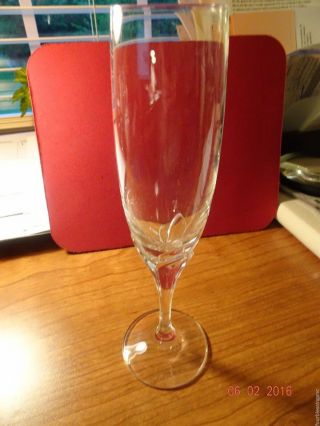 Mikasa La Belle Crystal Champagne Flute - - Hand Crafted - 4 Oz.