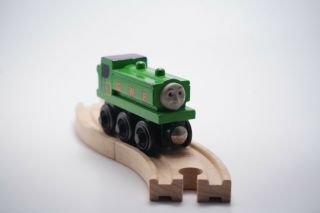 Thomas & Friends Wooden Railway Duck Extremely Rare Hard To Find Great