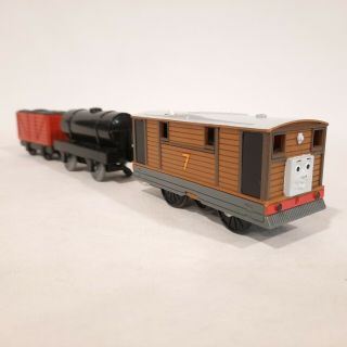 Tomy Thomas & Friends Trackmaster Henretta With Tanker,  And Coal Car