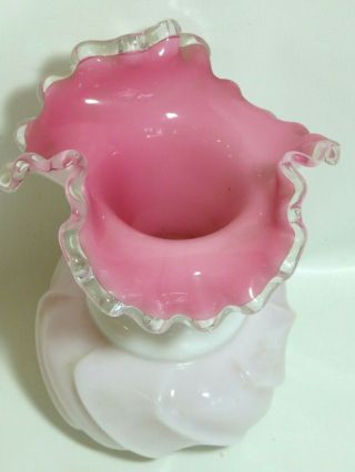 Vtg Fenton Art White Pink Milk Glass Ruffle Scalloped Vase Gift Feminine