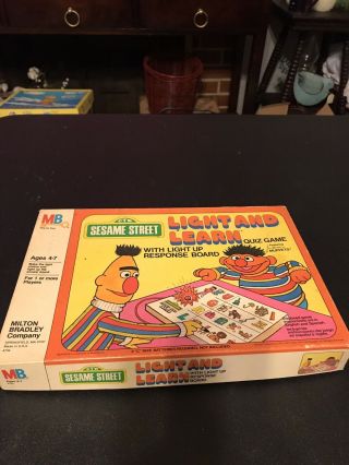 Vintage Milton Bradley Sesame Street Light And Learn Quiz Game 1977