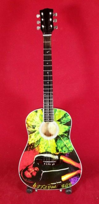 Bob Marley Miniature Tribute Guitar With Stand - Ac 095