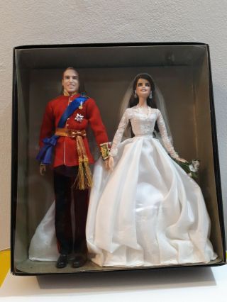 Prince William & Catherine Royal Wedding Barbie Set Nrfb Gold Label
