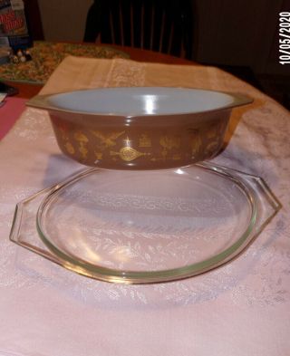 Vintage Pyrex Casserole Dish With Lid 2 1/2 Quart Brown,  Gold Early American