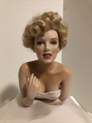 Marilyn Monroe Franklin Porcelain Portrait Doll & Satin Seat Love Marilyn 2