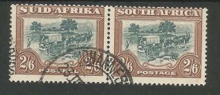 South Africa Sg121 The 1949 Gvi 2/6d Green And Brown In A Fine Pair C.  £30