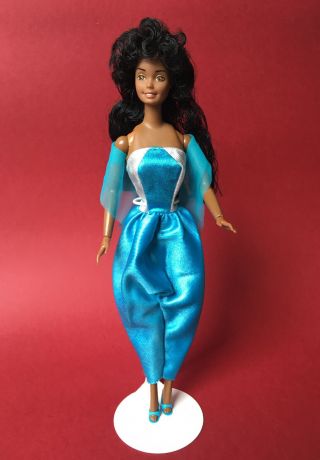 Vintage Mattel Beauty Secrets Christie Aa Barbie Doll Superstar Era 1979